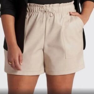 Avex Les Filles Faux Leather Paperbag Waist Shorts Oatmeal Taupe Sz 2X NWT